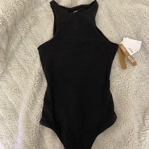 Skims bodysuit xxs brand new